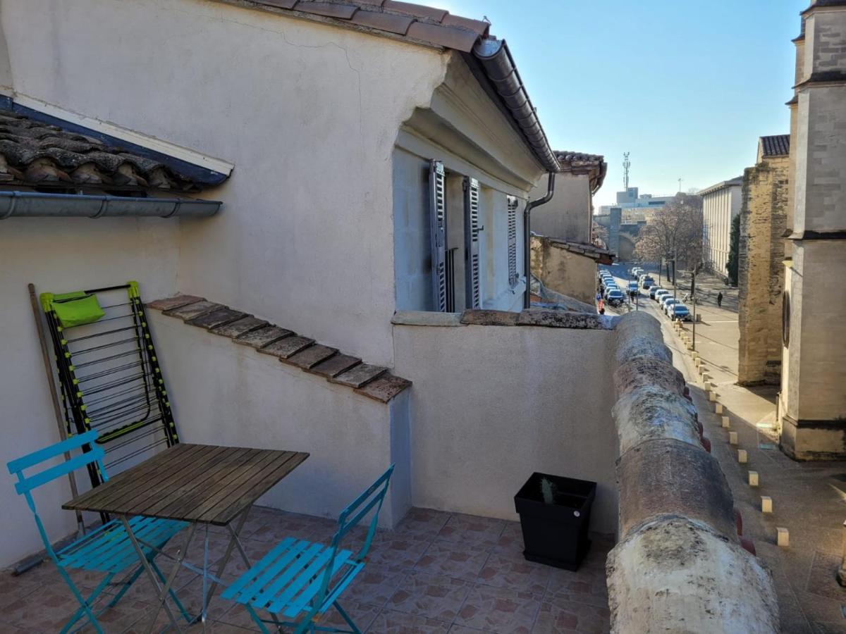 Apartamento Studio Avignon Place Des Corps Saints Exterior foto